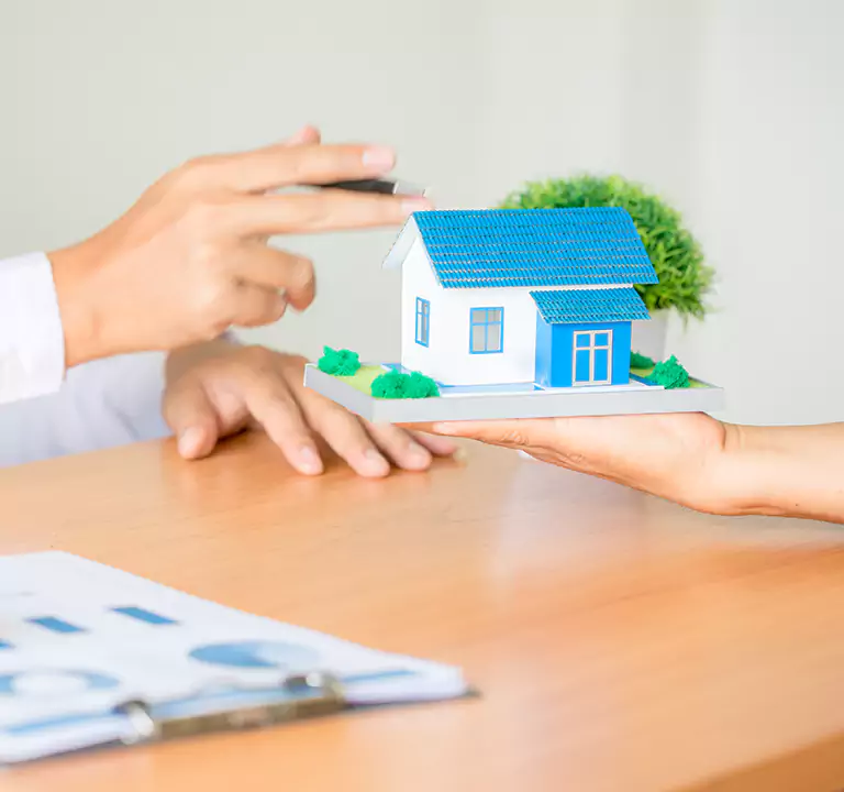 Why Choose Us to Sell a House with a Reverse Mortgage in Oceanside, NY?